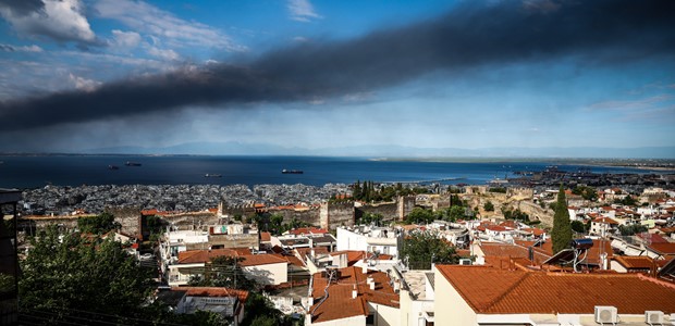 Το νέφος κινείται προς Θεσσαλία και Bόρεια Εύβοια